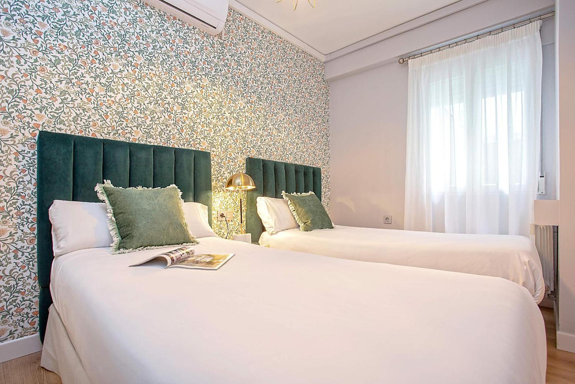 Genteel Home Amira Granada Luaran gambar